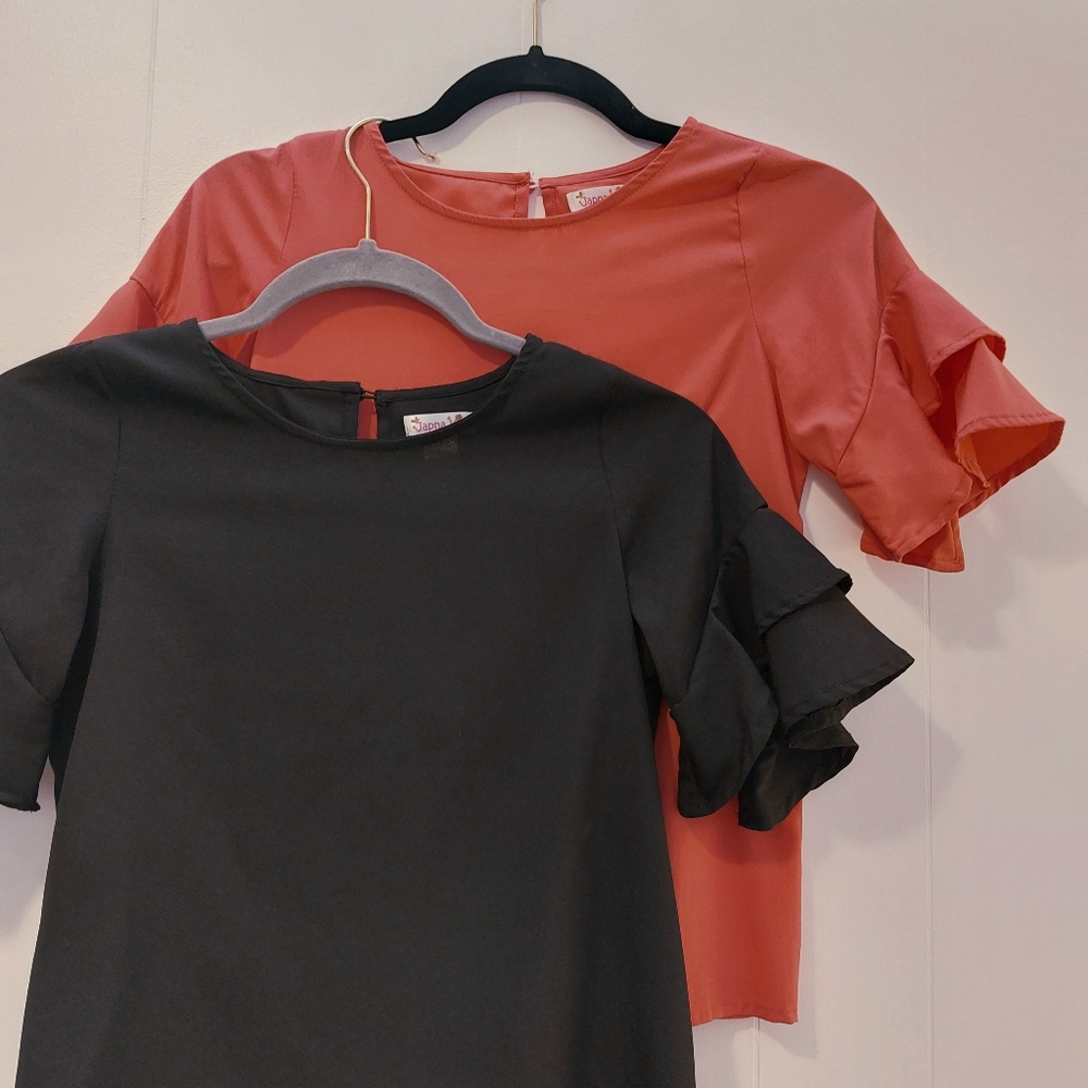 ▪️Set of 2▪️Girls Black & Coral Ruffle Sleeve Blouses